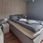 1 Bedroom Gorgeous In *